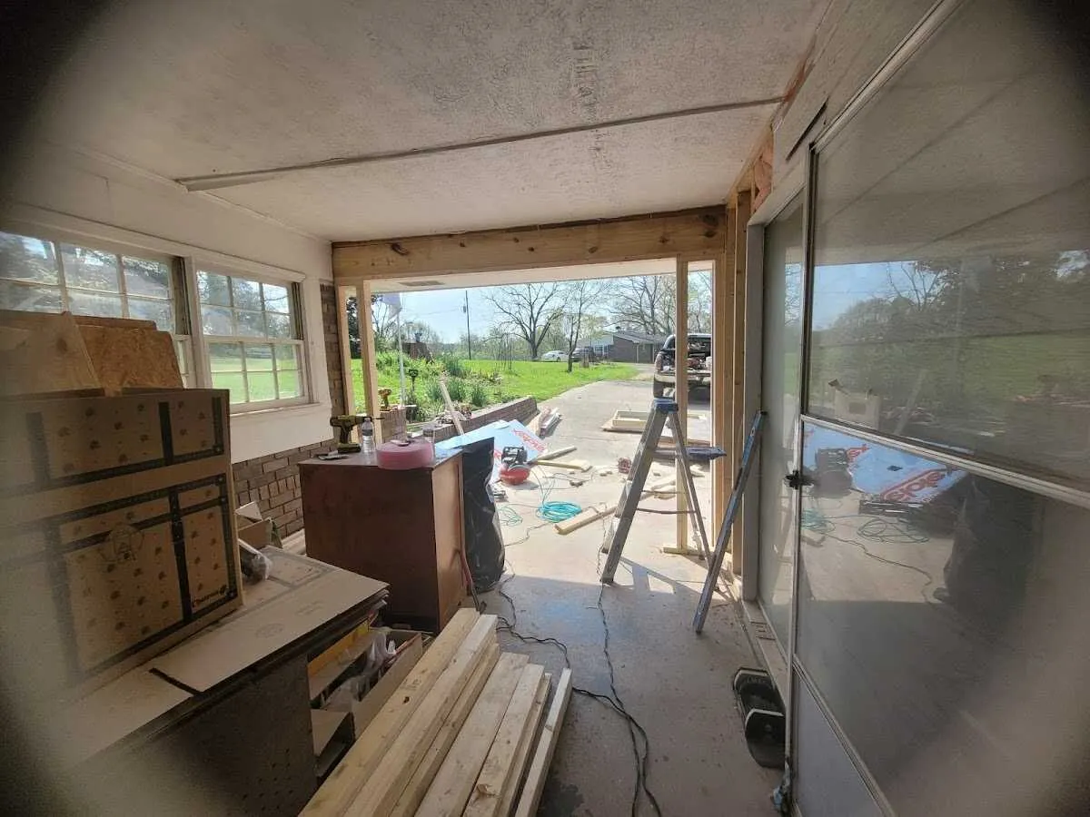 Air movers and dehumidifier for Drying & Dehumidification in Cottonwood Heights